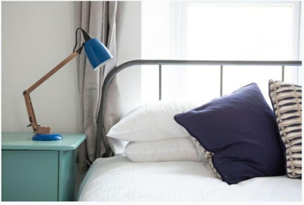 Beautiful And Bright !! Town/Harbour Apartment #2 เพนแซนซ์ ภายนอก รูปภาพ