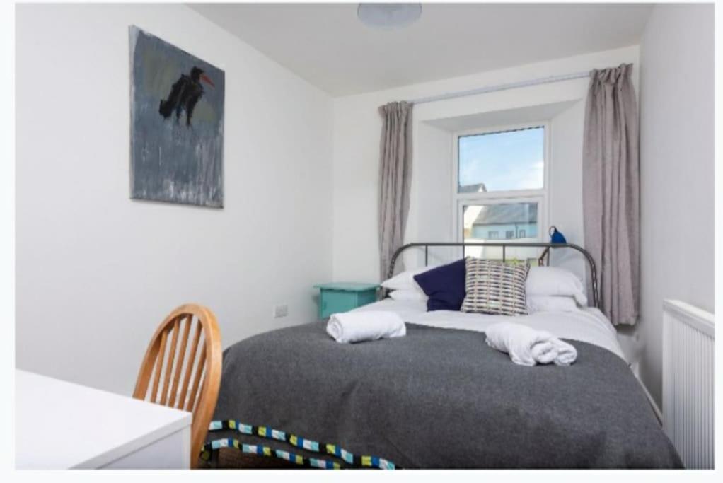Beautiful And Bright !! Town/Harbour Apartment #2 เพนแซนซ์ ภายนอก รูปภาพ