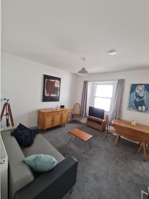 Beautiful And Bright !! Town/Harbour Apartment #2 เพนแซนซ์ ภายนอก รูปภาพ
